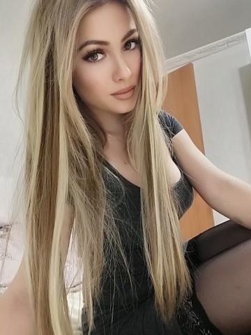Николь